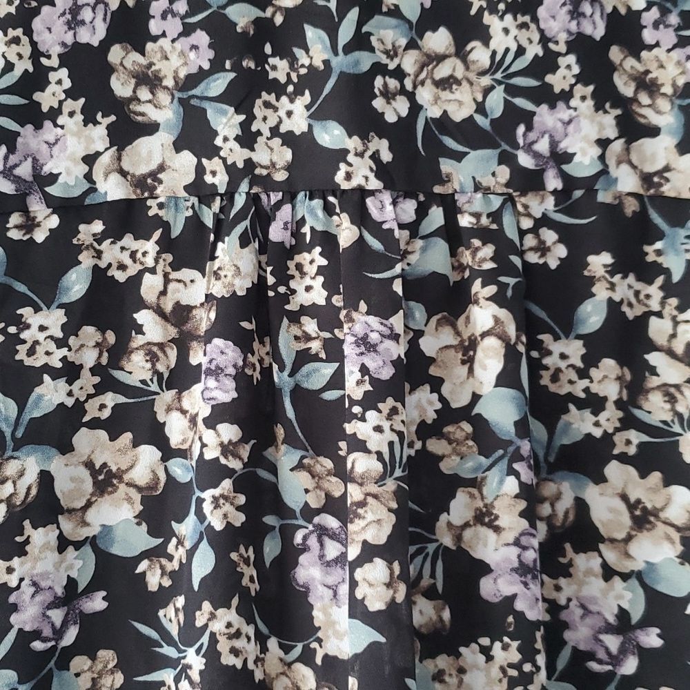 BLOUSOLOGY SLEEVELESS RUFFLE POPOVER TOP BLOUSE LARGE FLORAL FLOWY FALL BLACK - Picture 8 of 12